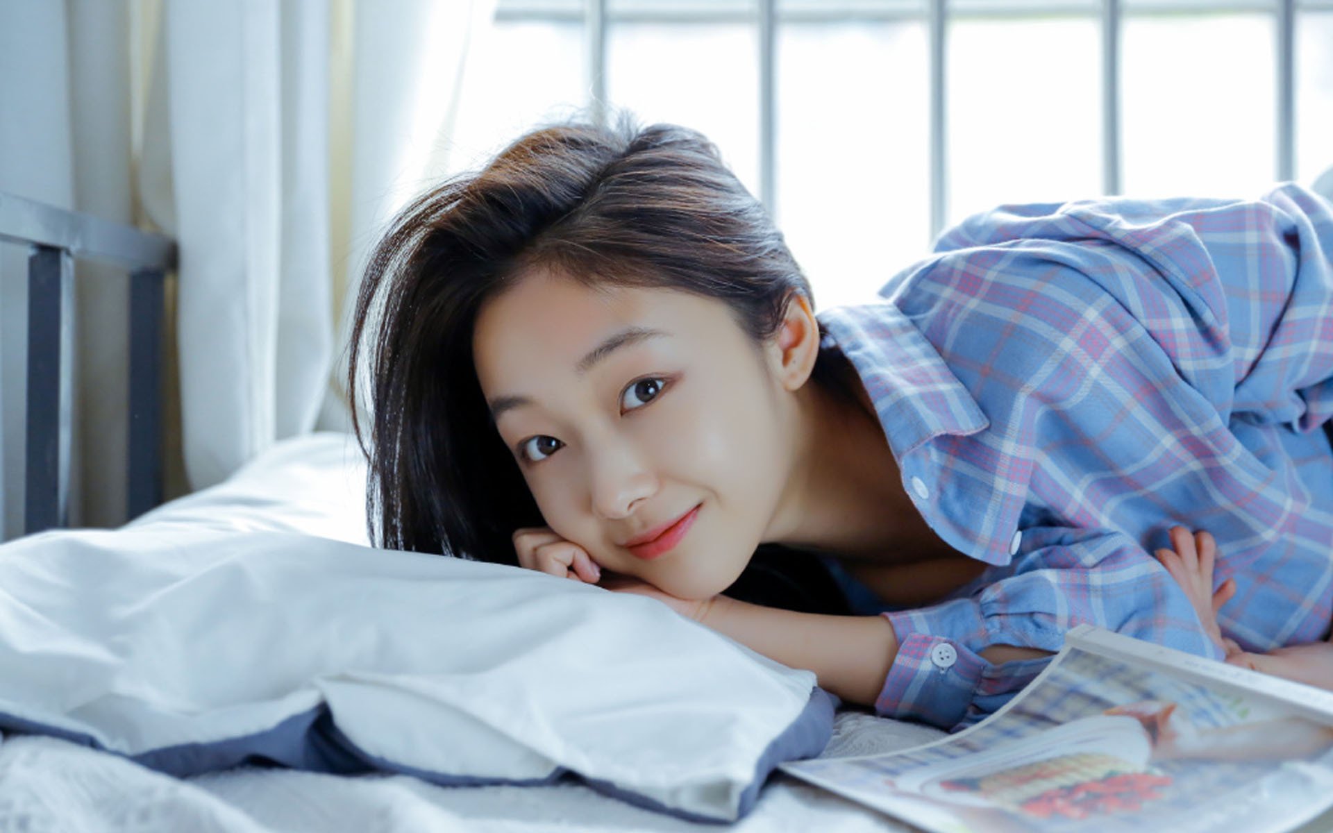塞尔维亚女足队奋力冲刺，一路领先，塞尔维亚 男足