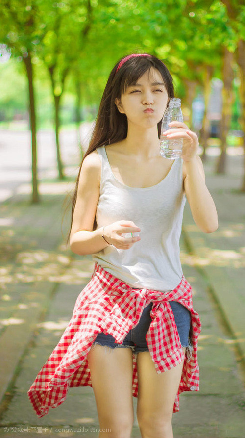曼城传控节奏丝滑压制整场走势，曼城 主力