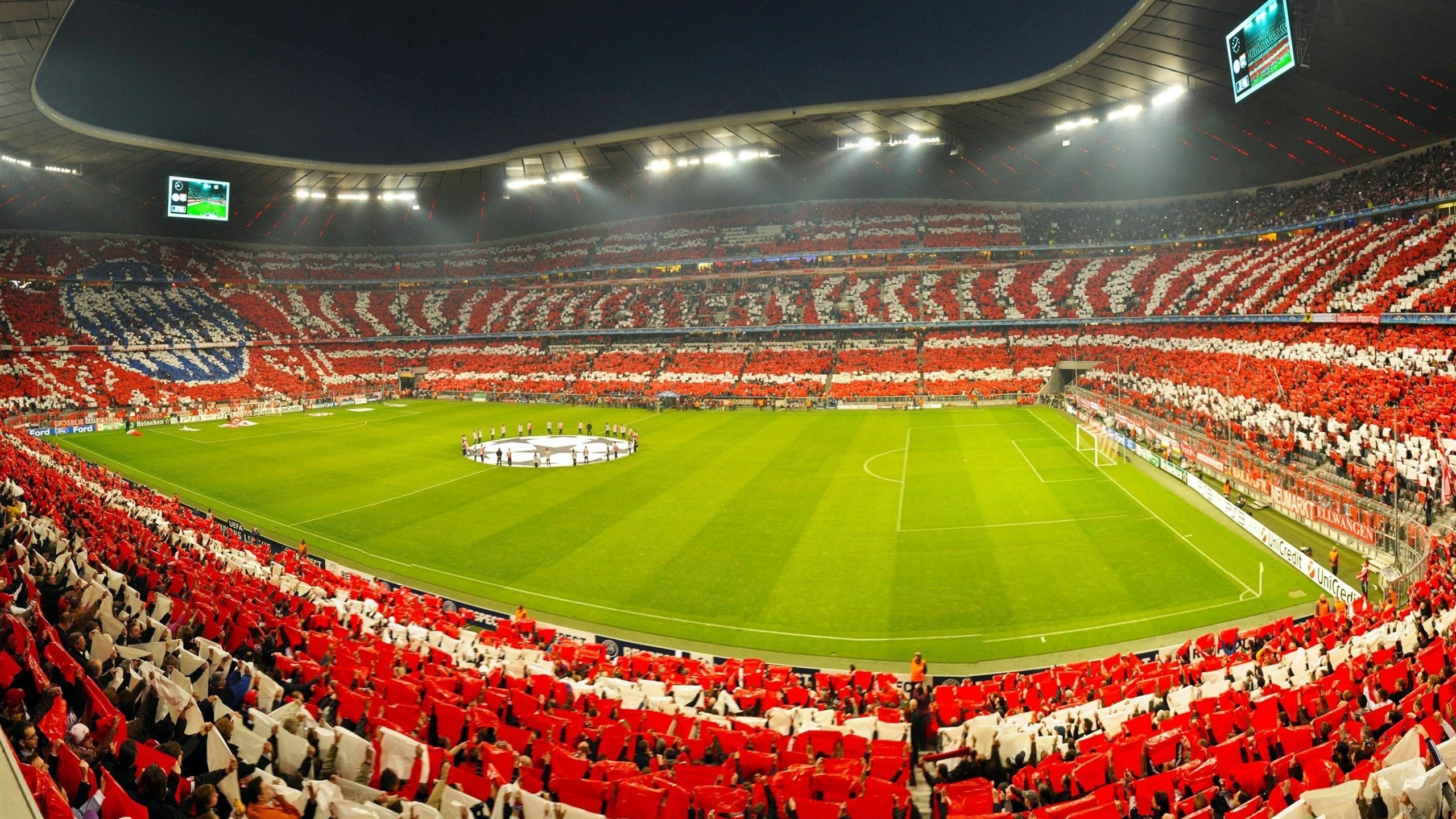 “青少年足球装备升级，专业化设备普及全国”，青少年足球比赛用鞋规定